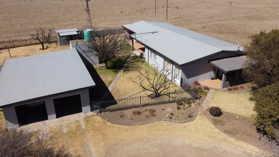 3 Bedroom Property for Sale in Kromkloof North Sh Free State